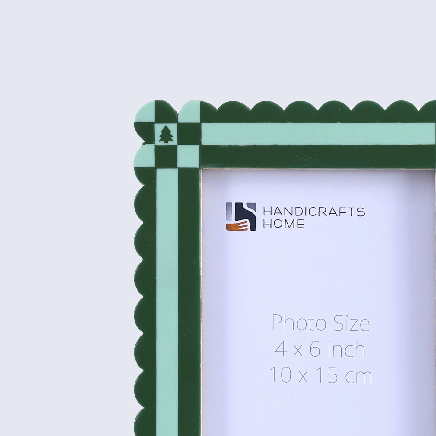 Handicrafts Home  Chalet Collection 4x6, 5x7 Picture Frames, Handmade with Resin Inlay & Pine MDF Red, Green & Black Scalloped Frames  Retail Ready & Giftable Home Decor