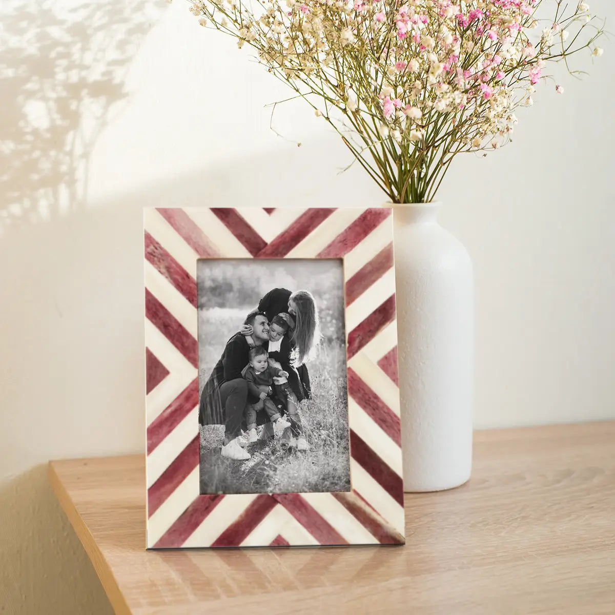 Picture Frames Chevron Pattern Bone Inlay in 2 Sizes- Purple – Wholesale picture frames