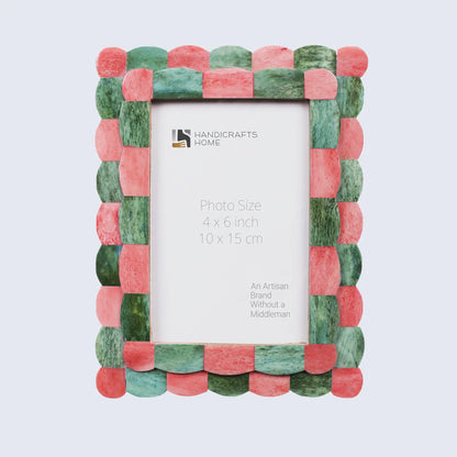 Picture Frames Scalloped Pattern Bone Inlay Collection in 4 sizes, Green & Red – Wholesale picture frames