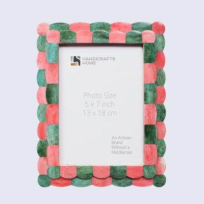 Picture Frames Scalloped Pattern Bone Inlay Collection in 4 sizes, Green & Red – Wholesale picture frames